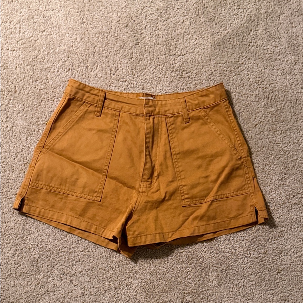 Forever 21 Women's Brown Cargo Shorts